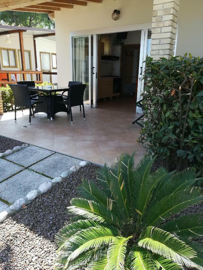 Villaggio Turistico Dei Tigli Padenghe sul Garda Dış mekan fotoğraf